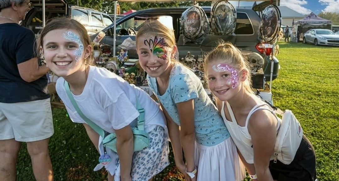 Photo of Face Painting by Kim Einsla